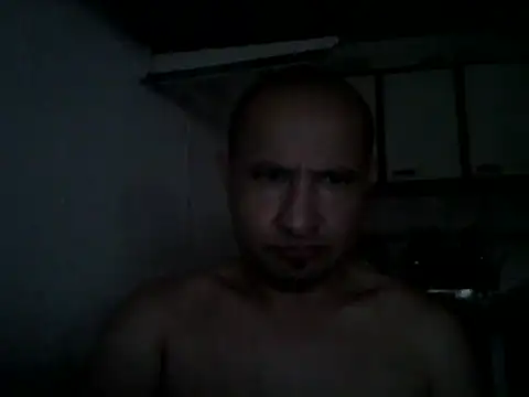 jhdiaz703 online show from March 18, 12:30 pm