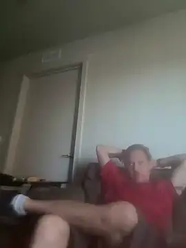 yourMasterisBored online show from April 15, 8:09 pm