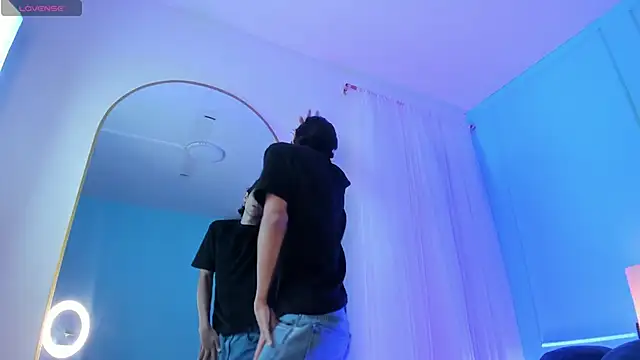 Cheys Mast online show from May 8, 6:52 pm