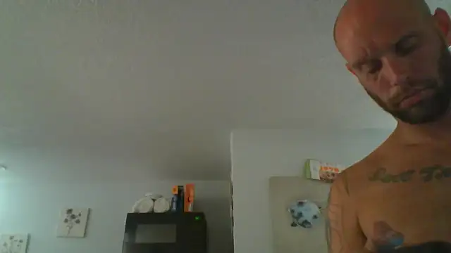 CaptCraker online show from May 24, 1:22 am