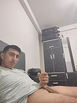 FRANK TULOKILLO online show from July 21, 6:32 pm