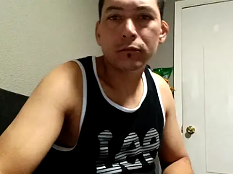 juanchitcto37 online show from March 15, 3:18 pm