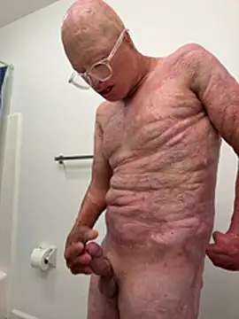 69wolfxxx online show from April 28, 5:23 am