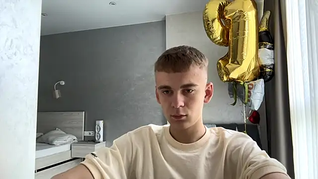 SoloFury online show from May 25, 11:49 am