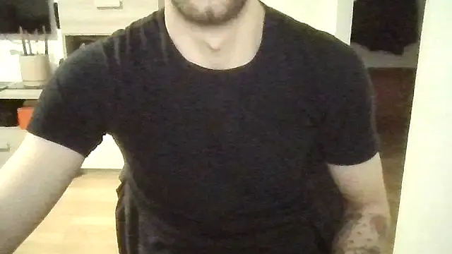 bello2225 online show from March 18, 6:33 pm