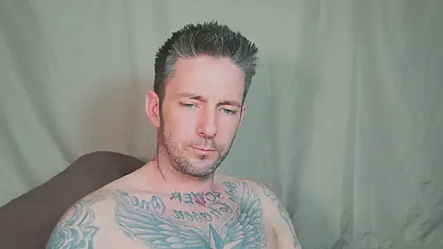 SkylarrGrey online show from May 21, 8:54 am