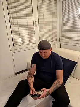 Inked Dom online show from March 27, 6:42 pm