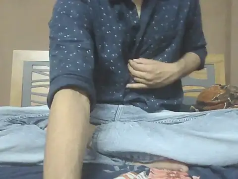 sexy soul me online show from May 24, 8:20 am