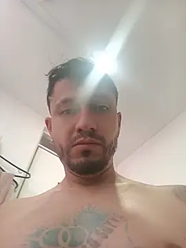 Bruce Wayne188 online show from July 2, 4:46 pm
