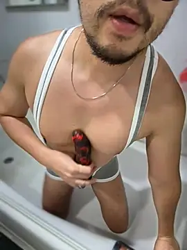 CagedHK2026 online show from March 26, 7:56 am