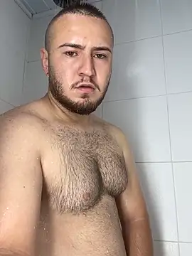 Blake Wolf1 online show from May 25, 1:39 pm