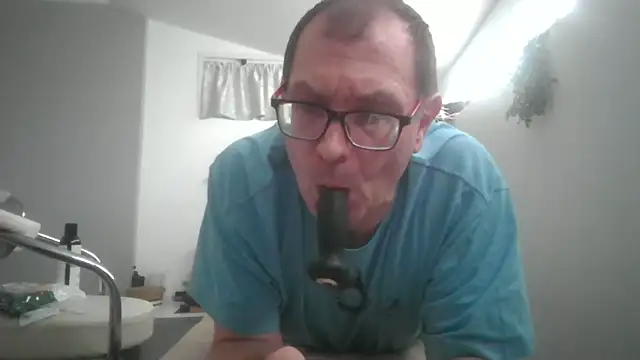 guiss3 online show from April 29, 12:21 pm