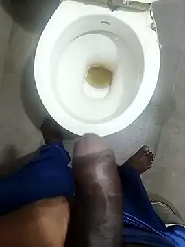 hotboy122345 online show from June 7, 3:24 am
