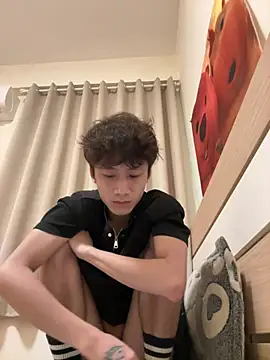 sexyboy-3525 online show from May 11, 5:09 am