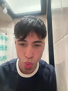 nico herrera   online show from April 30, 10:14 pm
