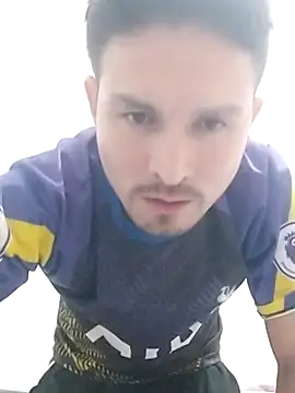 Joelcio19cm online show from April 3, 5:37 am