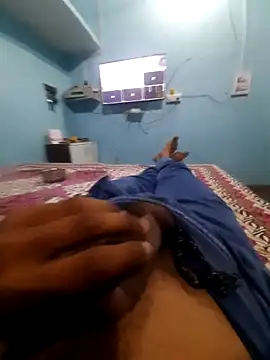 volcanojatt00 online show from May 19, 1:56 am
