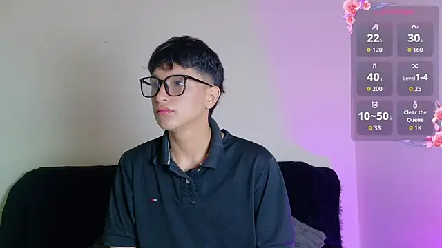 SaNti ll online show from July 4, 3:15 pm