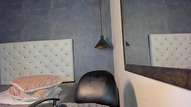 Jara Chick online show from July 9, 10:02 pm