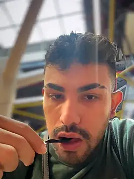 Big Snake77 online show from April 20, 8:44 pm