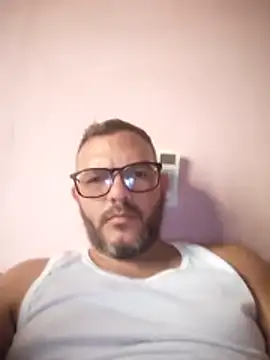 StumbledDryas online show from April 8, 5:00 pm