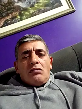 Alex547gj online show from April 8, 11:57 pm