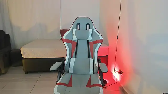 justin blake online show from April 19, 12:48 pm