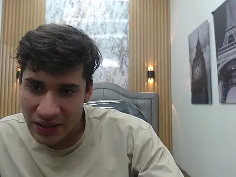 Walter noils online show from April 18, 9:58 pm