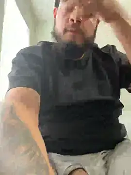 Zaddymatty2002 online show from April 25, 9:56 pm