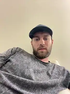 unfortunatelyunreal online show from May 14, 3:32 pm