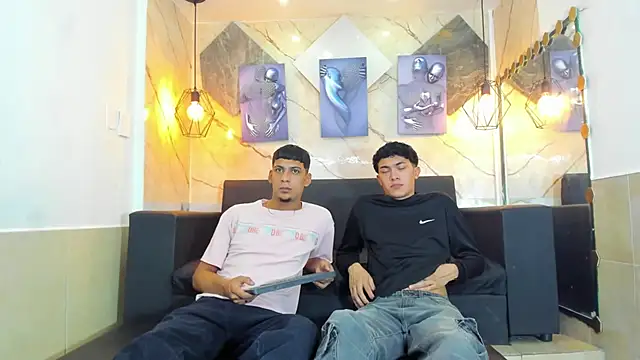 Yeff 26 online show from July 31, 11:32 am