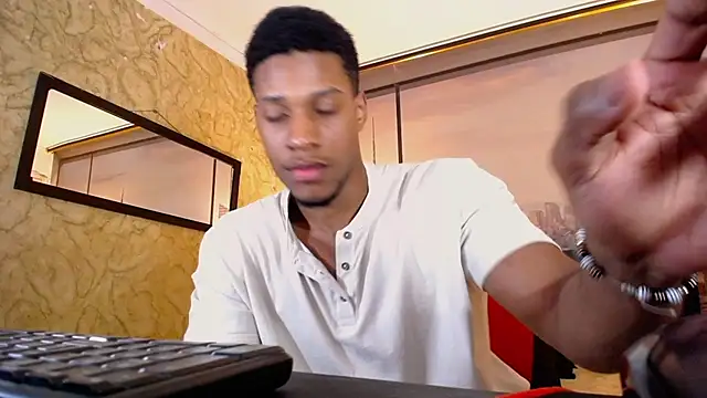 ruthlezz boy online show from May 1, 9:17 pm