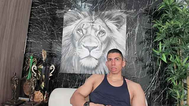 Erik castle online show from July 4, 4:32 pm