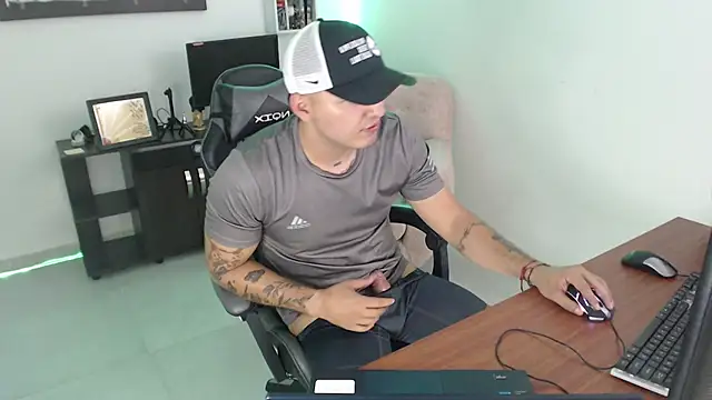 Thiago 420 online show from June 9, 11:28 pm
