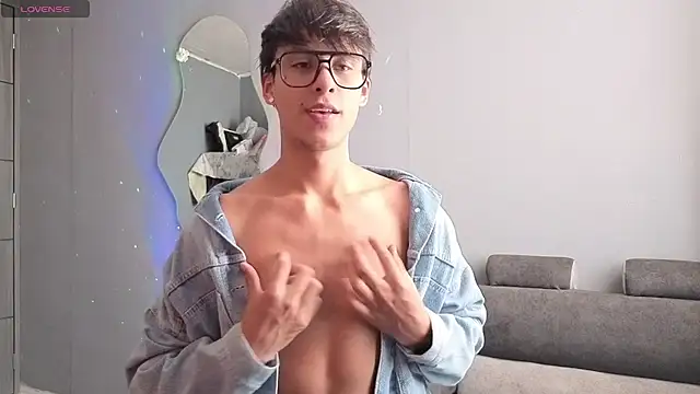 Chris pz online show from May 18, 4:44 pm