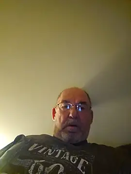 shyguytm online show from June 14, 9:55 am