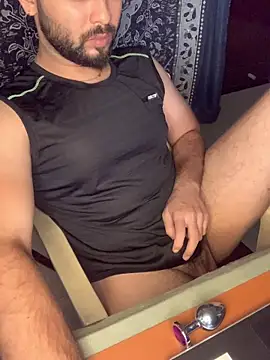 SaltyYoungDaddy online show from June 3, 7:43 am