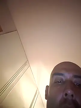 mikey2840 online show from July 8, 9:02 am