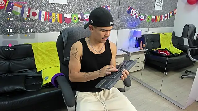 Jared Cole online show from July 6, 11:29 am