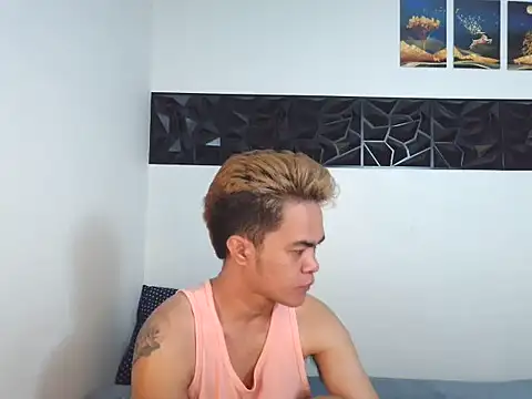 yourmikexxx online show from July 5, 7:43 pm