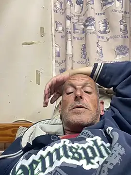 GeldenKuy online show from July 4, 9:07 pm