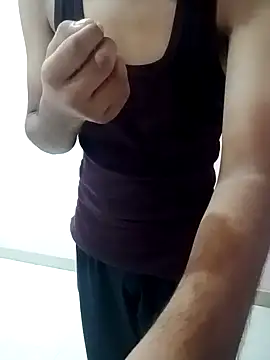 Men s hub online show from June 17, 4:36 am