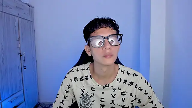 tylerrnova online show from July 9, 3:11 am