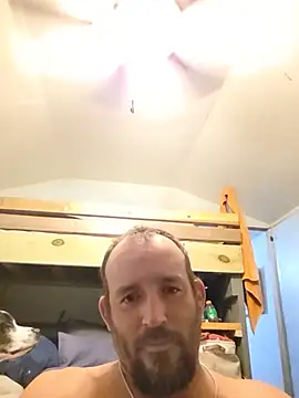 countryboy8265 online show from June 21, 4:07 am