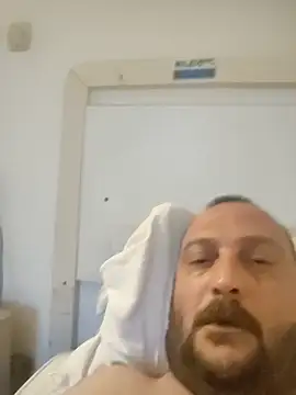 GluedWhippet online show from July 2, 3:56 am