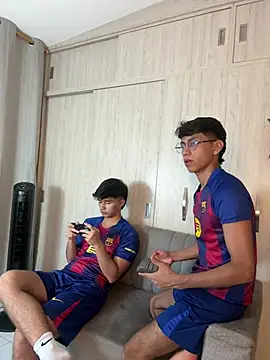 BABYYcouple online show from August 8, 3:35 am