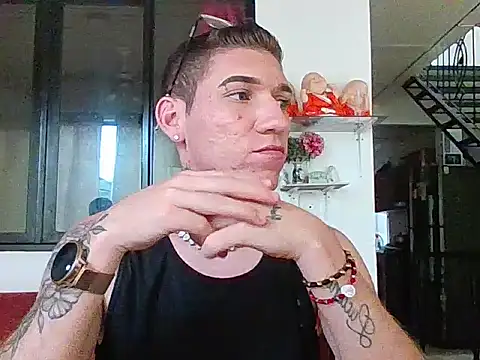 liam carter2 online show from July 9, 9:51 pm