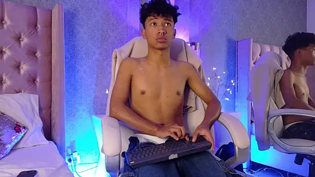 Adam Foxxx online show from July 21, 5:31 am