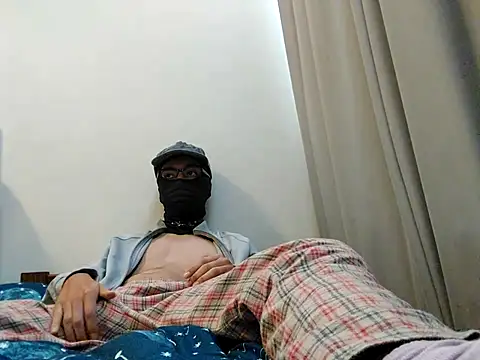 JostDyck online show from July 14, 2:01 pm