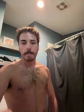 loveskinnywhitegirls online show from July 22, 10:02 pm